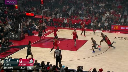 卡马拉23+10 夏普21+10+6 卡斯尔22+7+5 开拓者力克马刺